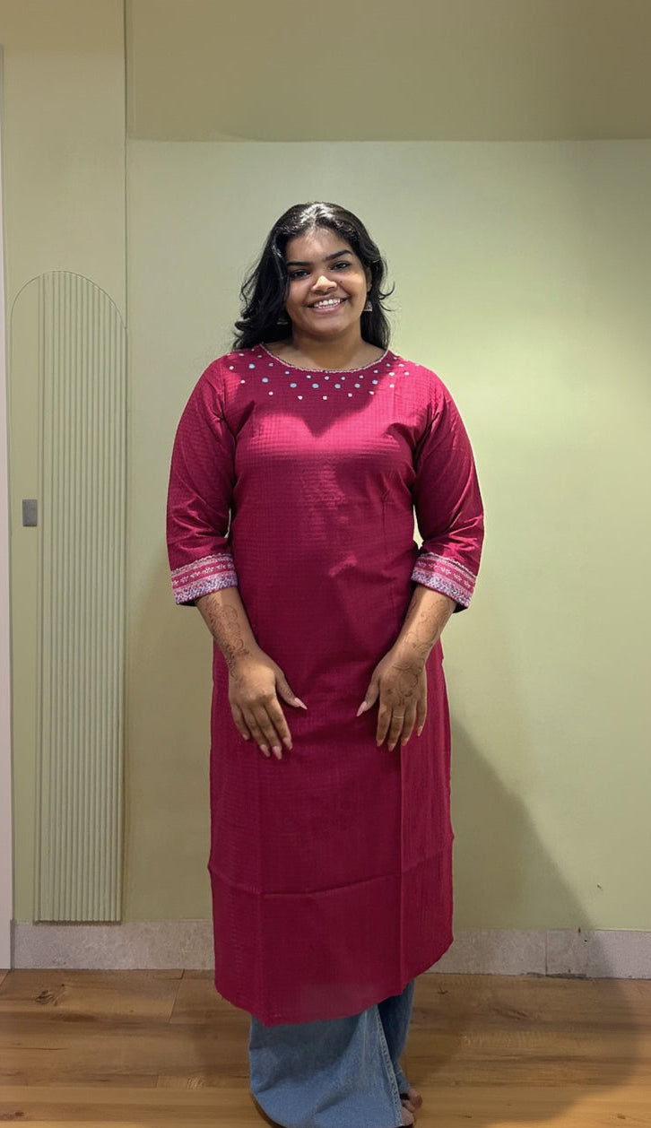 Majenta Glass Work Kurti